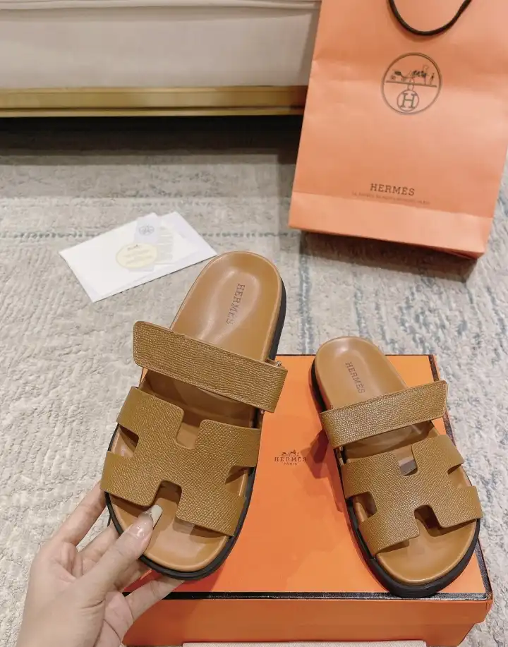 hype Hermes Slippers