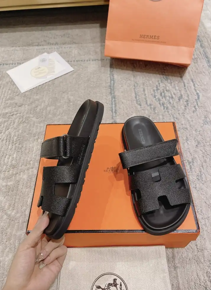 hype Hermes Slippers