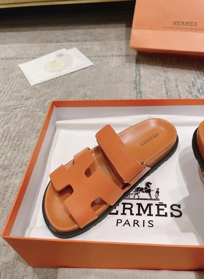 hype Hermes Slippers