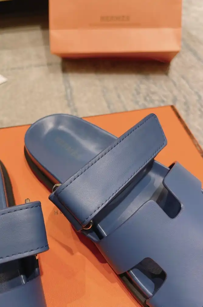 hype Hermes Slippers