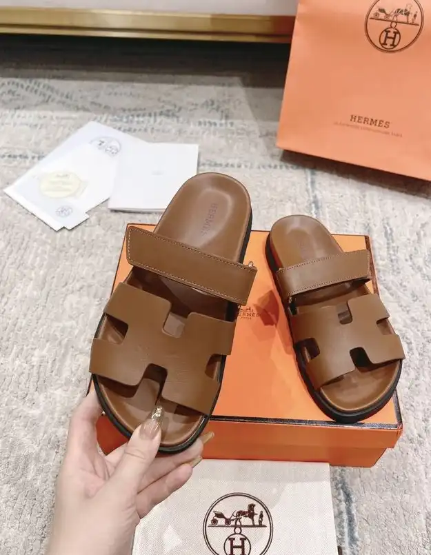 hype Hermes Slippers