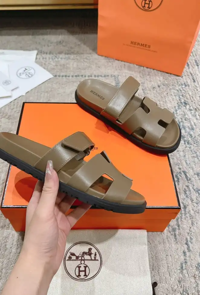 hype Hermes Slippers