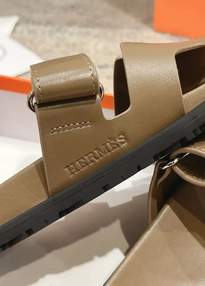 hype Hermes Slippers