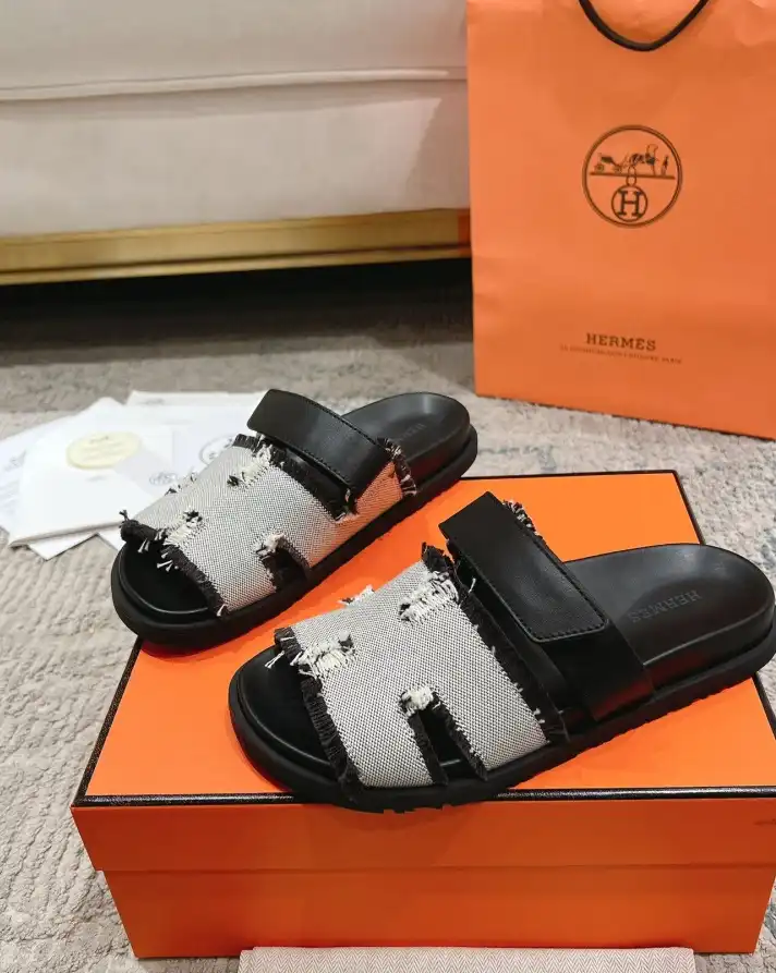 hype Hermes Slippers