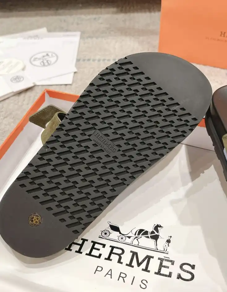 hype Hermes Slippers