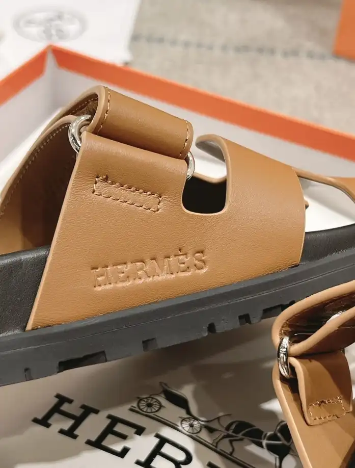 hype Hermes Slippers