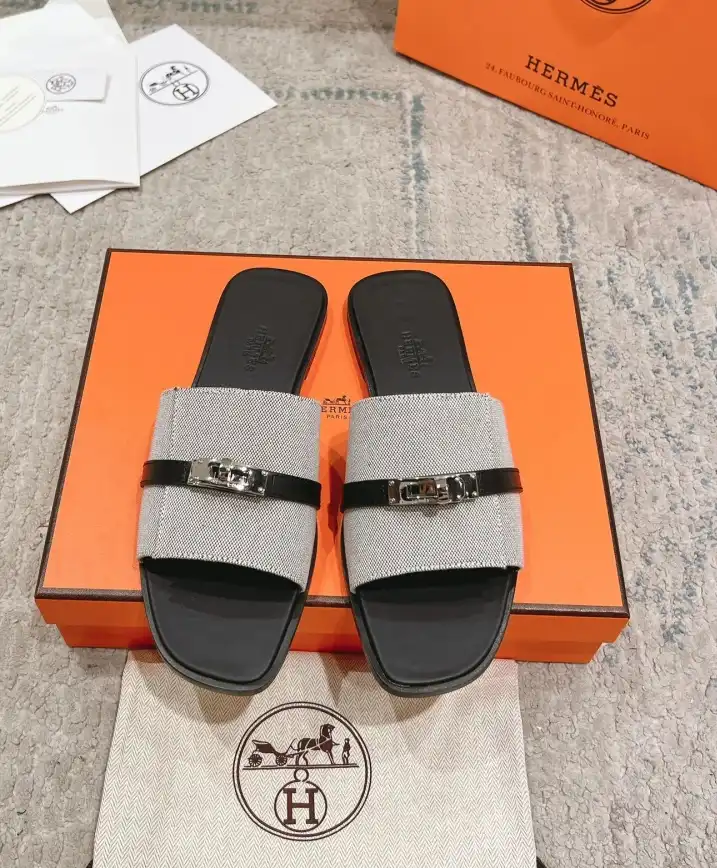 hype Hermes Slippers