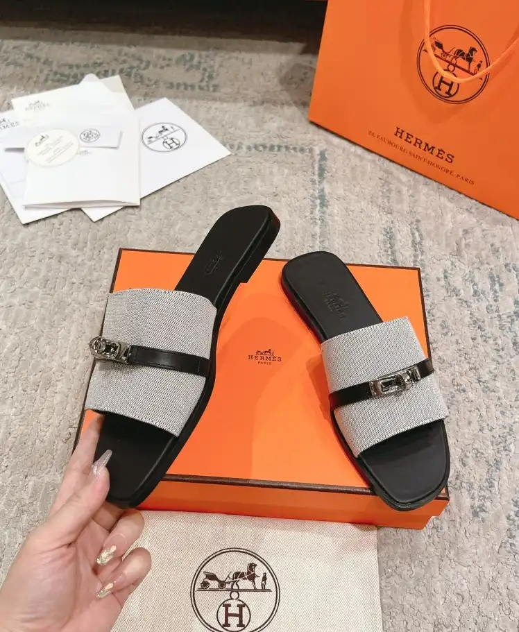 hype Hermes Slippers