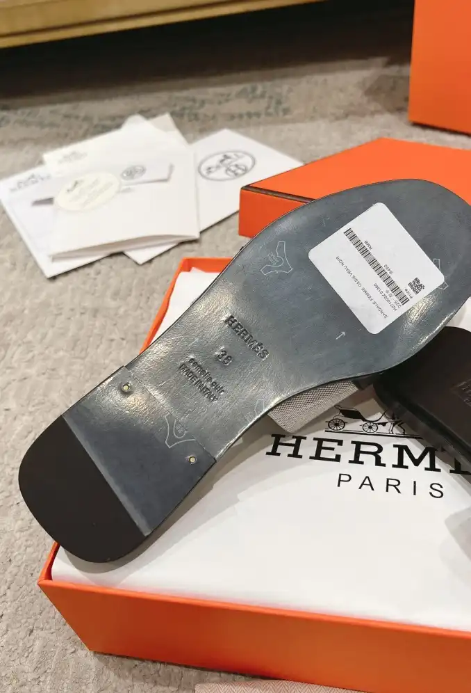 hype Hermes Slippers