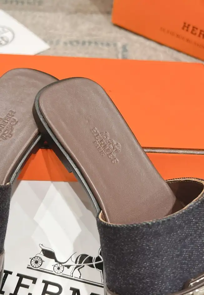 hype Hermes Slippers