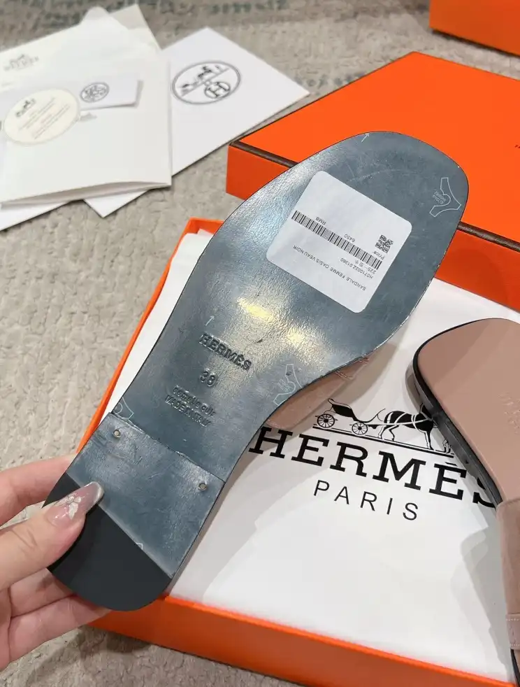 hype Hermes Slippers