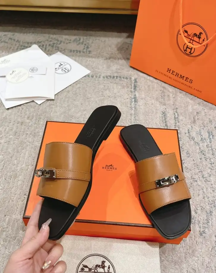 hype Hermes Slippers