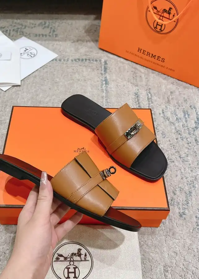 hype Hermes Slippers