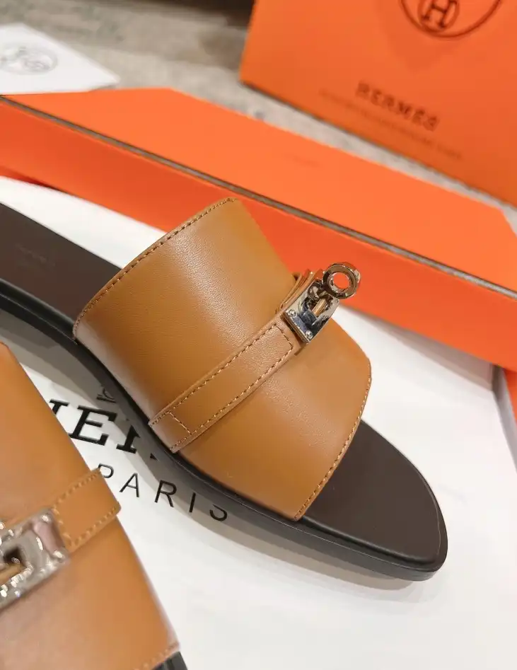 hype Hermes Slippers