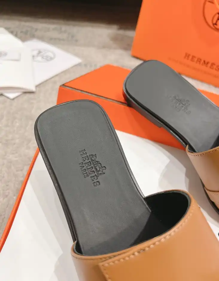 hype Hermes Slippers