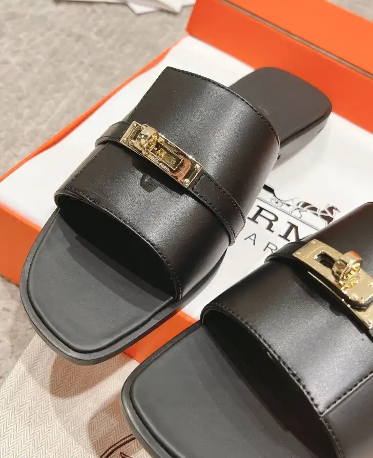 hype Hermes Slippers