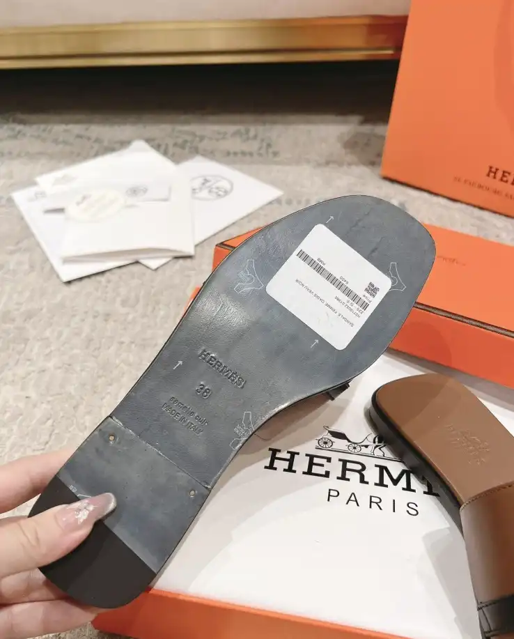 hype Hermes Slippers