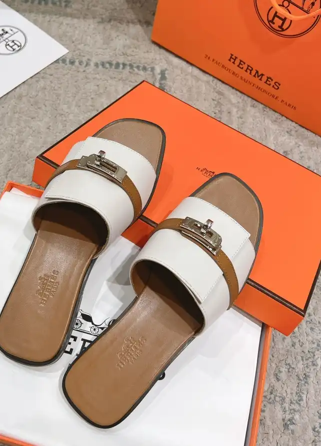 hype Hermes Slippers