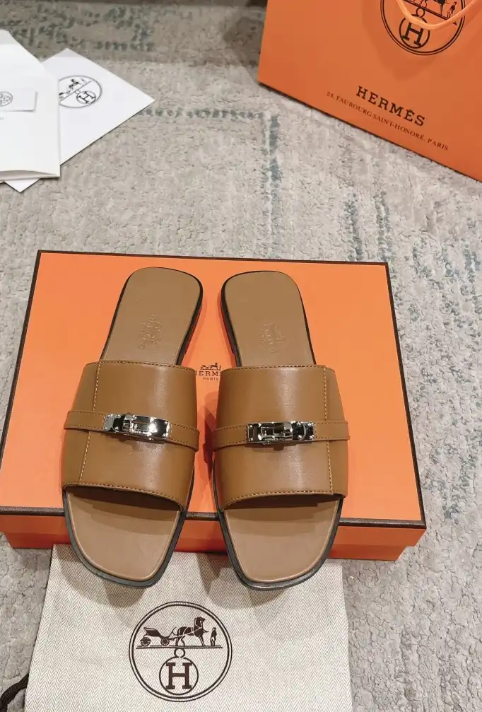 hype Hermes Slippers