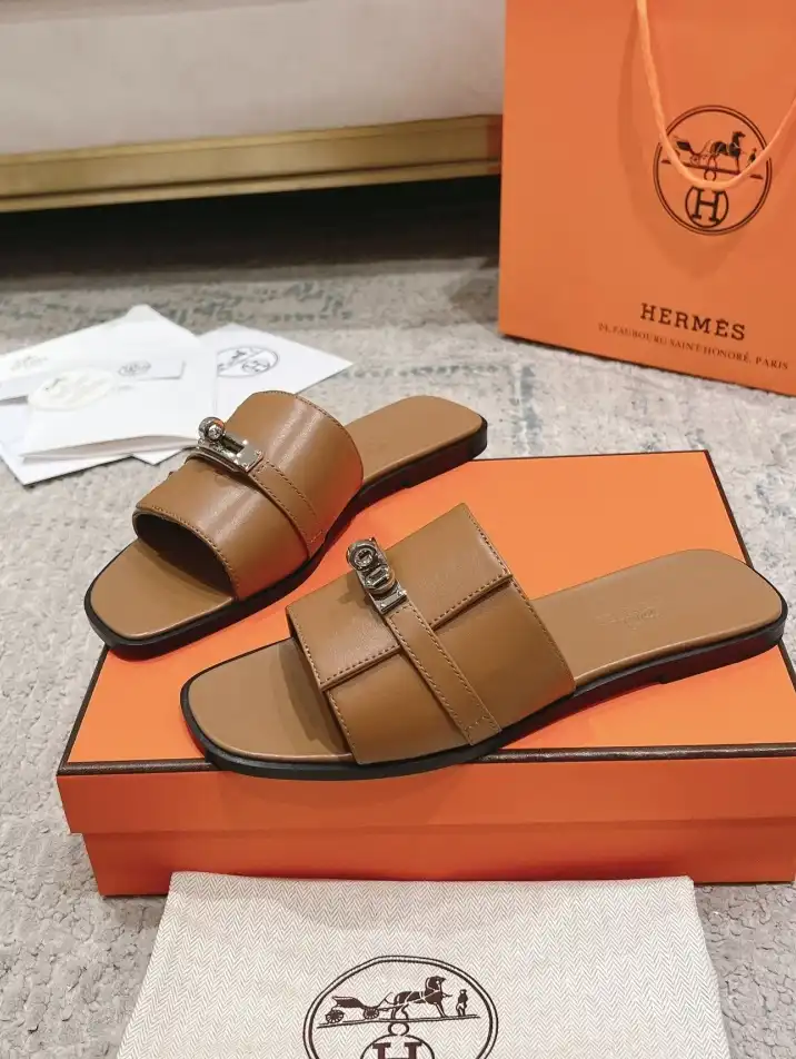 hype Hermes Slippers