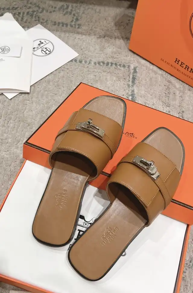 hype Hermes Slippers