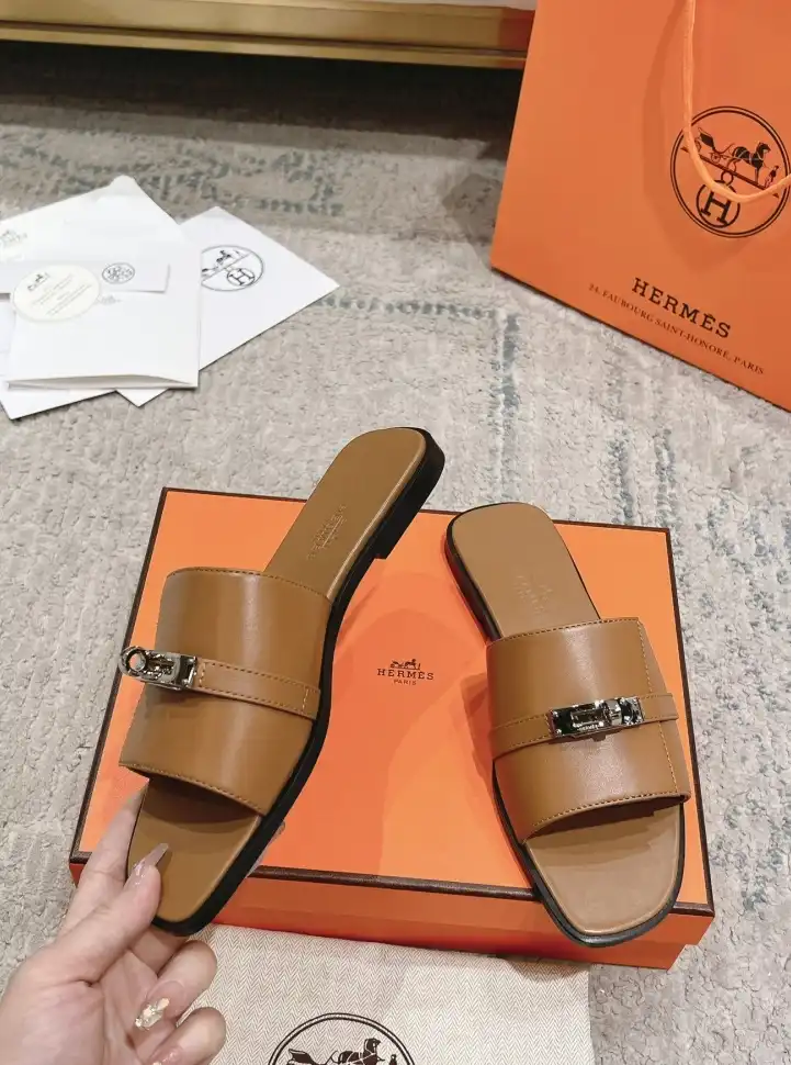 hype Hermes Slippers