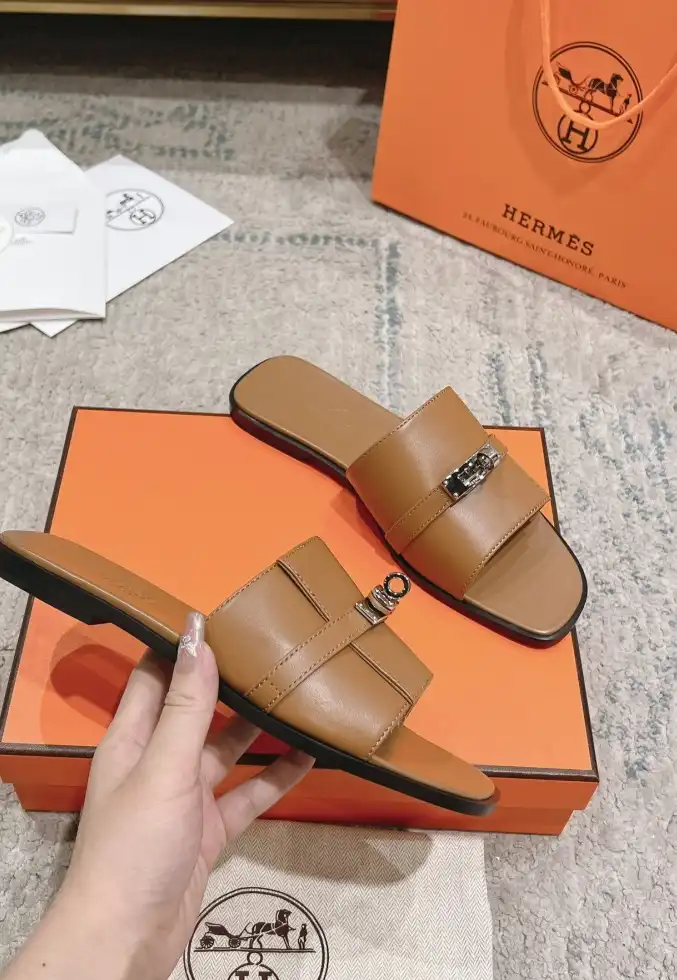 hype Hermes Slippers