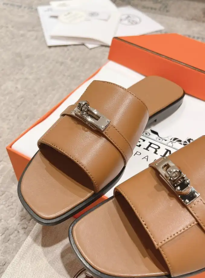 hype Hermes Slippers