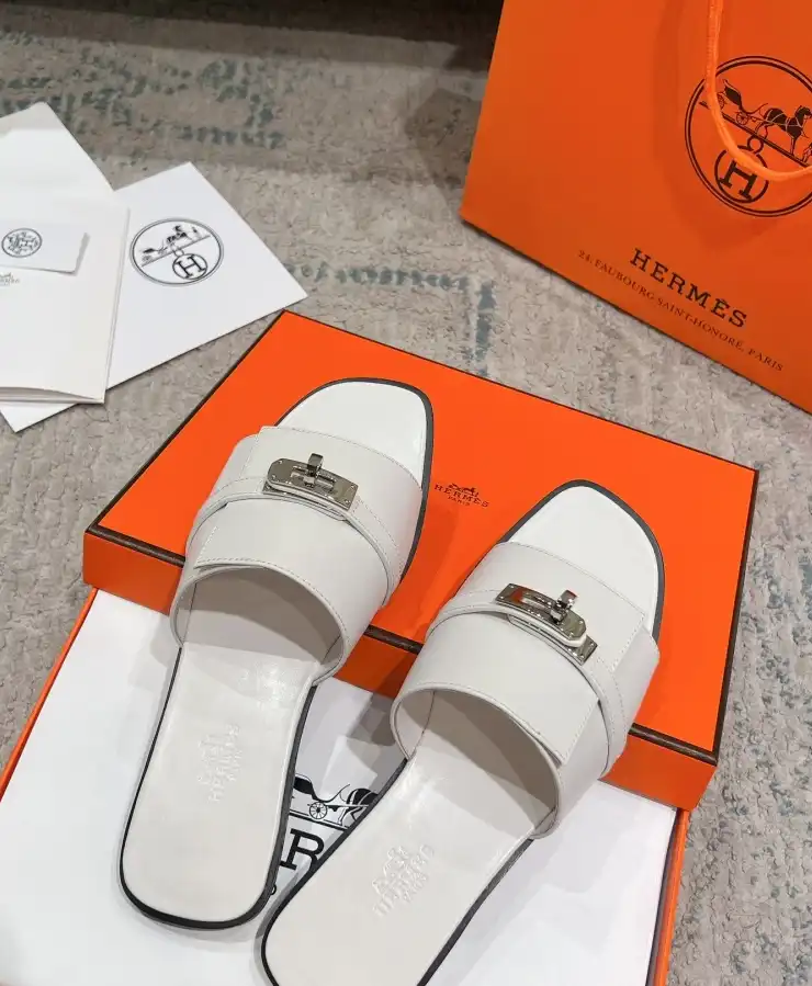 hype Hermes Slippers