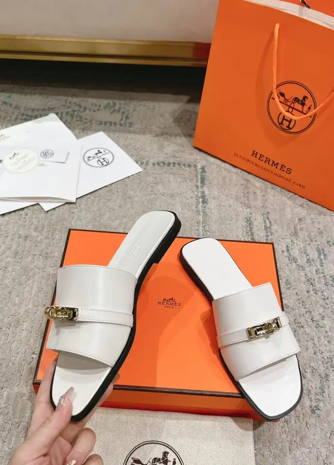 hype Hermes Slippers