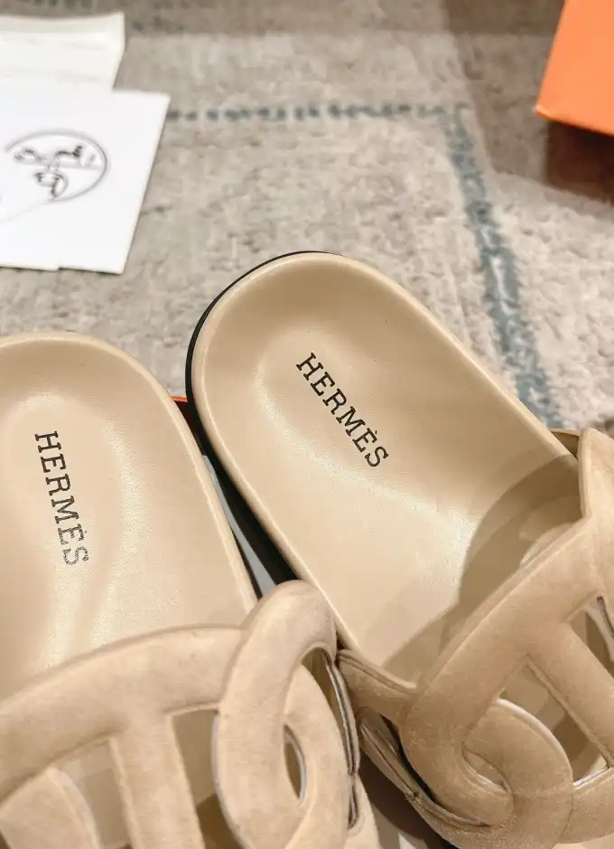 hype Hermes Slippers