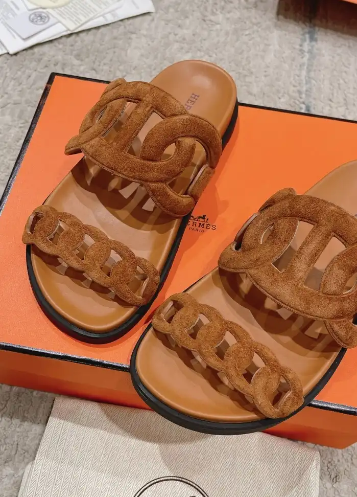 hype Hermes Slippers