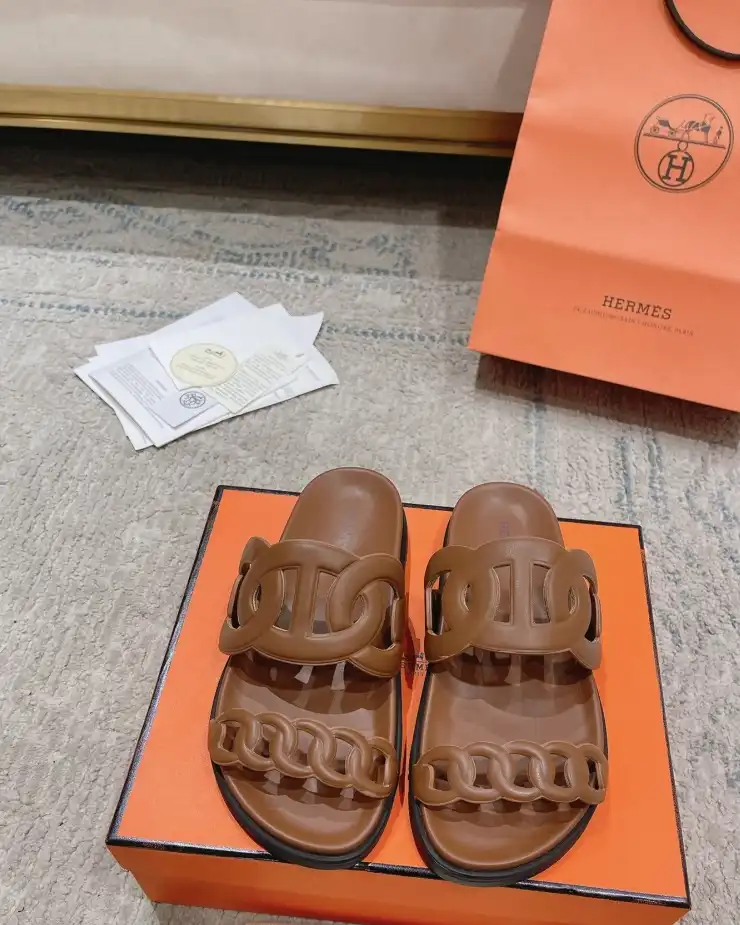 hype Hermes Slippers