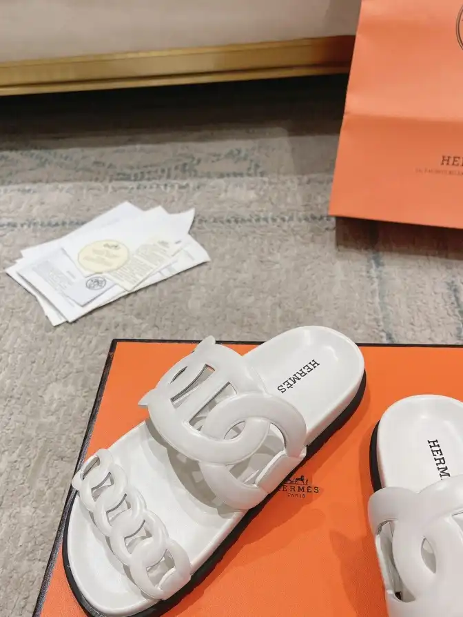 hype Hermes Slippers