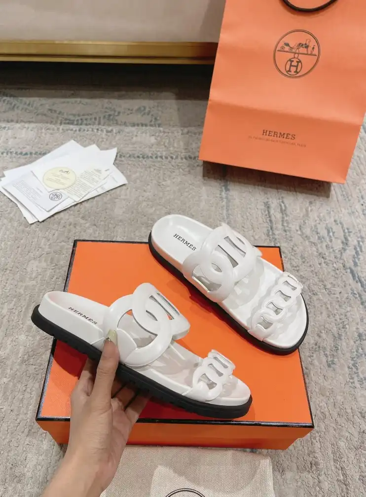 hype Hermes Slippers