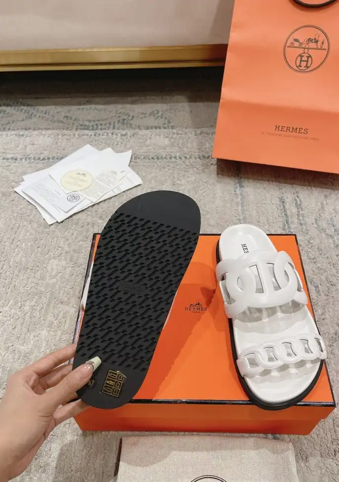 hype Hermes Slippers