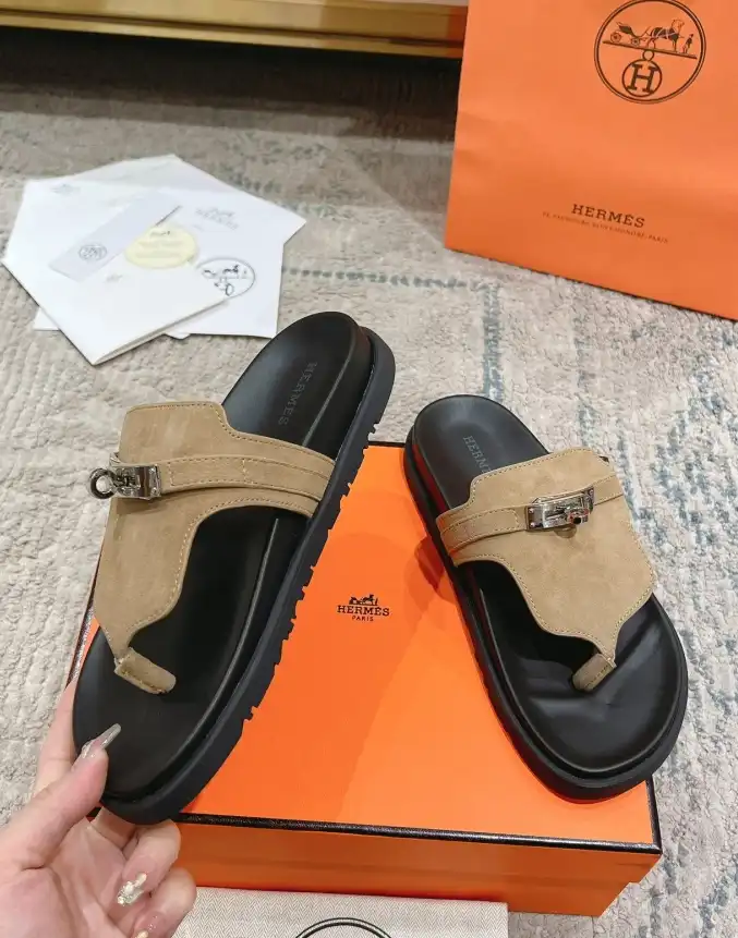 hype Hermes Slippers