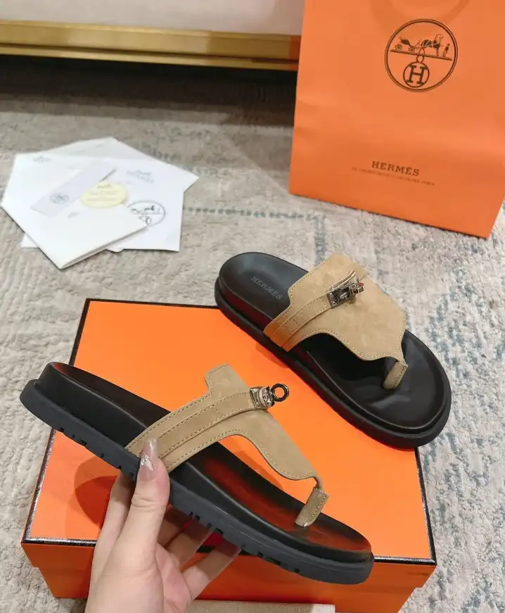 hype Hermes Slippers