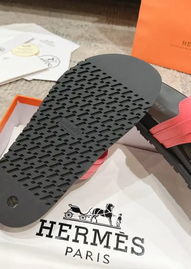 hype Hermes Slippers