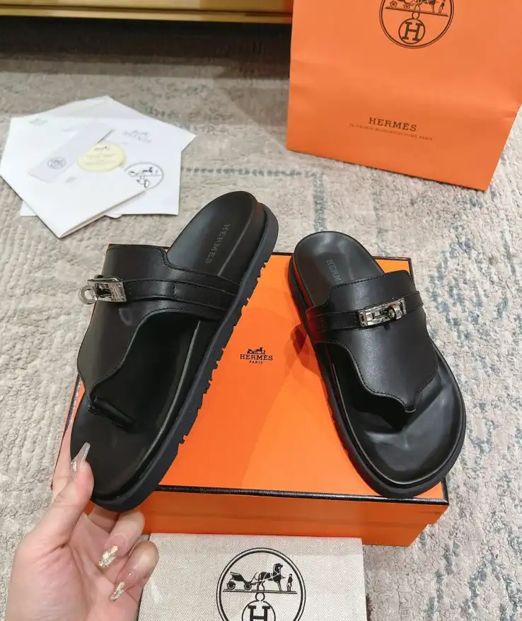 hype Hermes Slippers