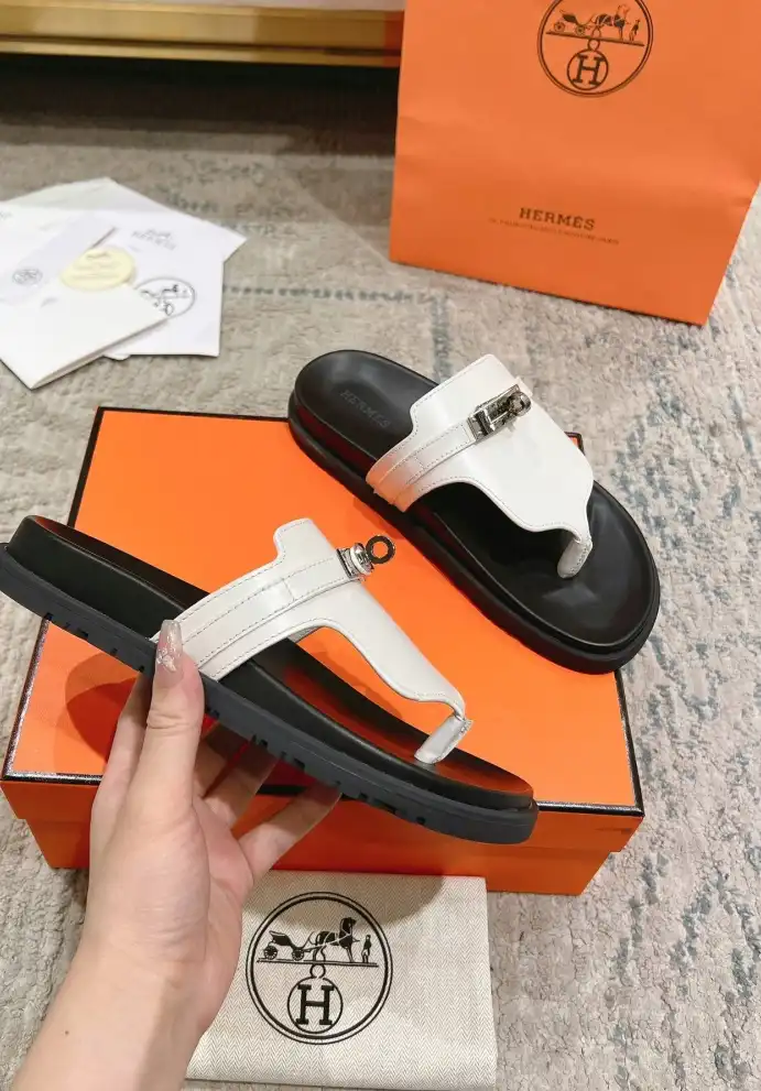 hype Hermes Slippers