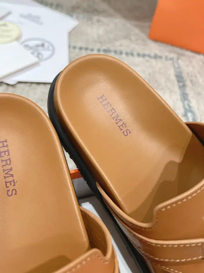 hype Hermes Slippers