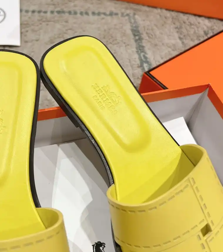 hype Hermes Slippers