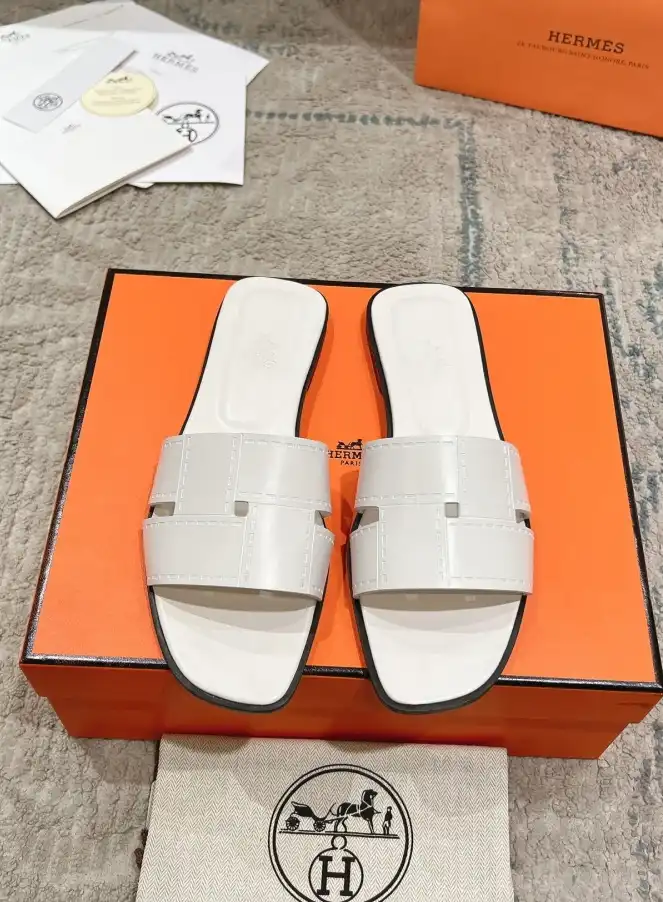 hype Hermes Slippers