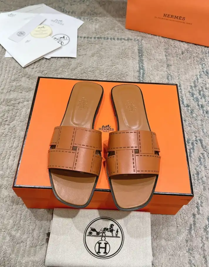 hype Hermes Slippers