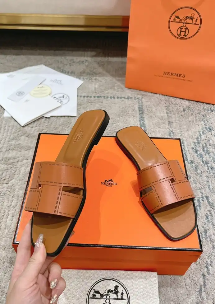 hype Hermes Slippers