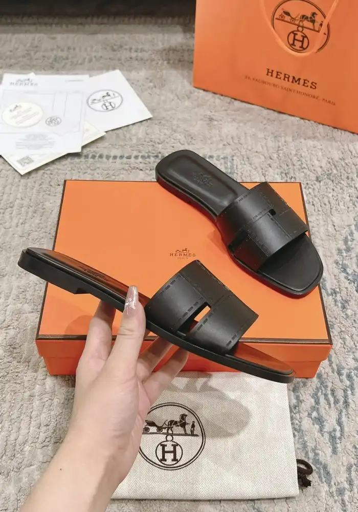 hype Hermes Slippers