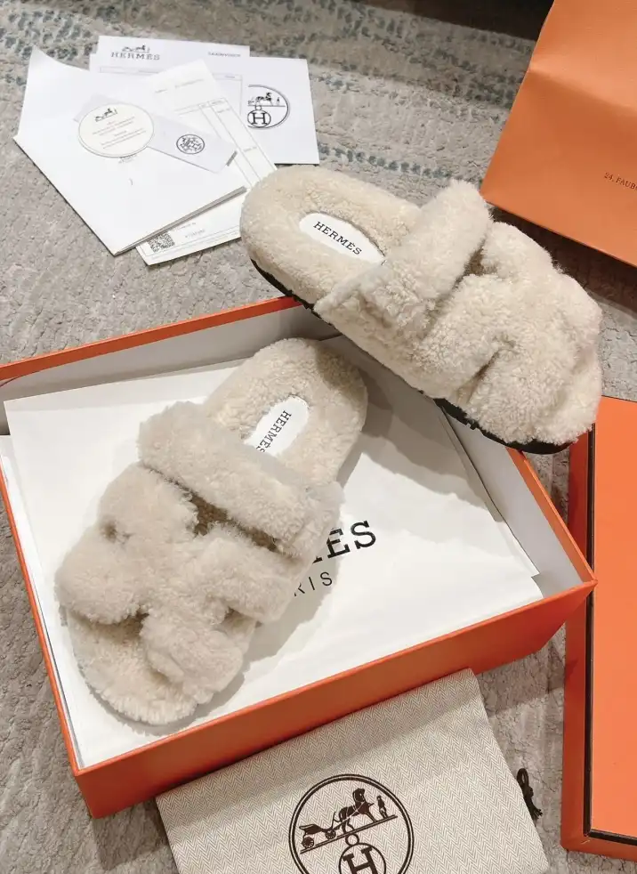 hype Hermes Slippers