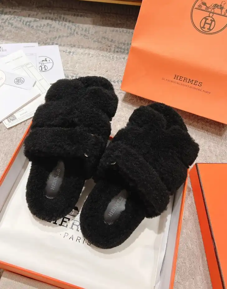 hype Hermes Slippers