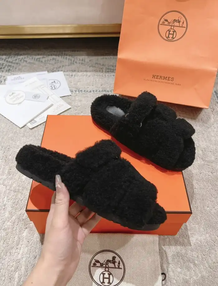 hype Hermes Slippers